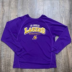 Lakers shirt size M 20$